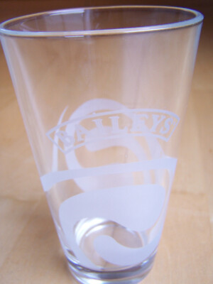 BAILEYS Latte Macchiato Glas 330 ml, Höhe 13 cm, Top-Zustand