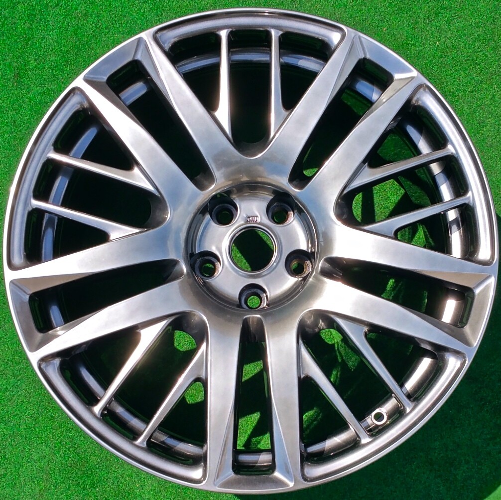 Perfect Factory Nissan GTR Front Wheel Genuine OEM Gray 2016 GT-R
