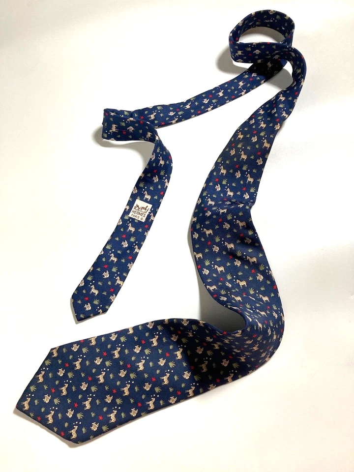 HERMES VINTAGE CEBRA Y PEZ ÁNGEL CORBATA CRIATURAS A RAYAS ANIMAL GAMA ALTA FRANCIA Foto 3 de 4