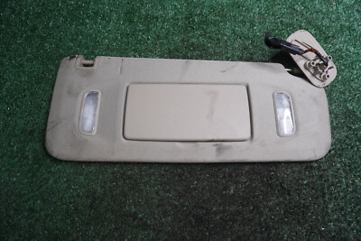 2013 2015 2016 GMC YUKON STD PASSENGER SIDE Sun Visor OEM 1 Peice  22764800