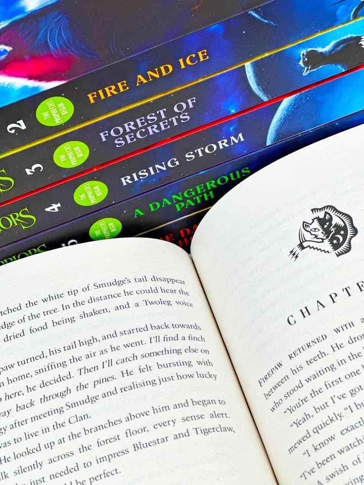 Warrior Cats Series 1 Prophecies Begin Collection Erin Hunter 6 Books NEW COVER - Image 3 of 3