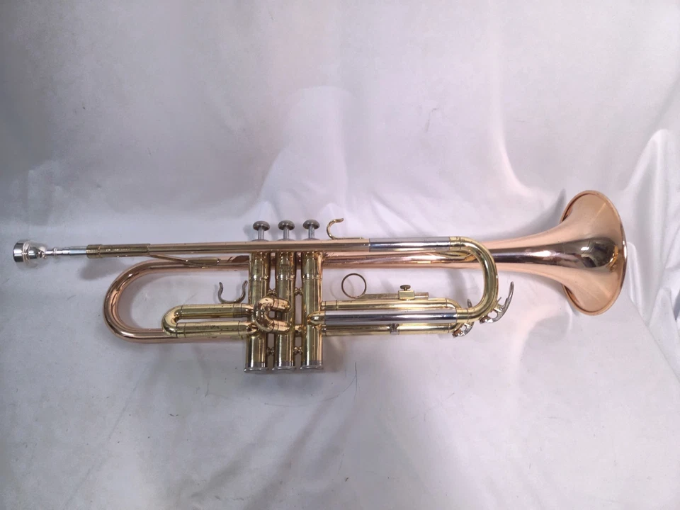 YAMAHA Trumpet YTR-333 Red Bell gold brass with hard case Playable #2245 - Image 4 of 4