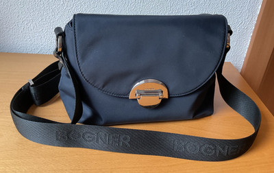 Dunkelblaue Crossbody Bag von BOGNER , gebr.