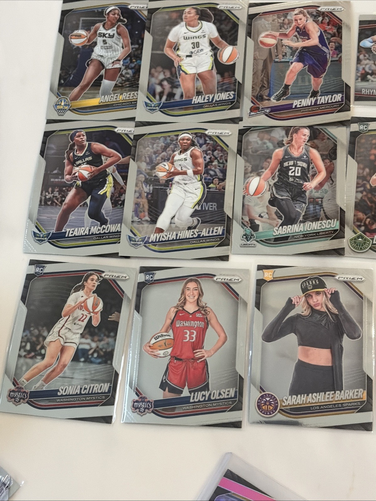 2025 WNBA Prizm Lot - Bueckers, Auto, Citron view 24