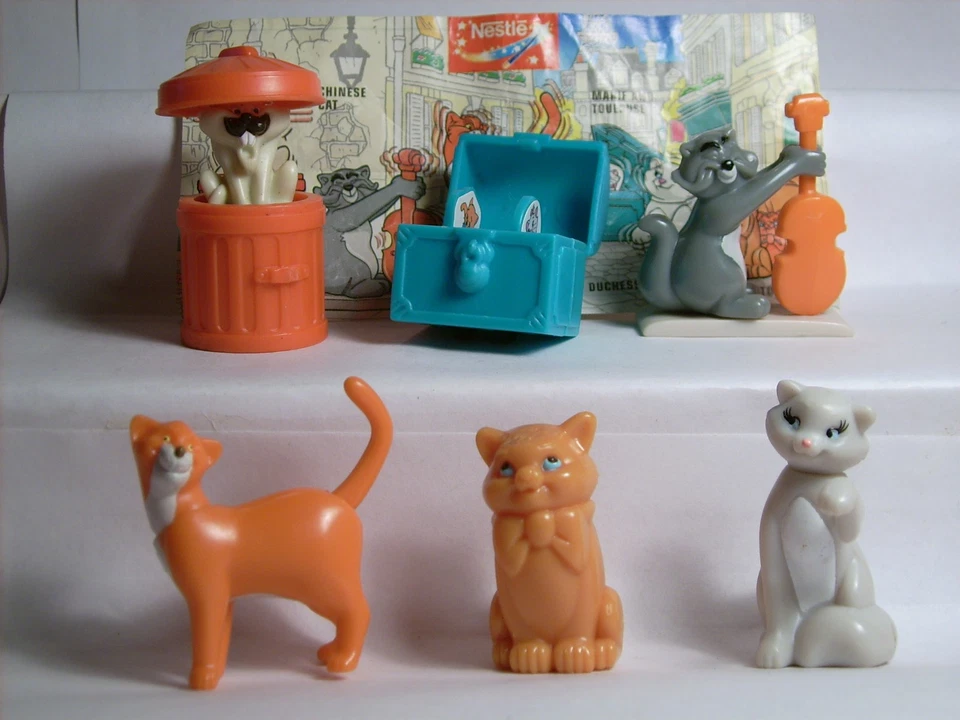 (1793) TOP!! Komplettsatz ARISTOCATS + 6 BPZ von NESTLE Frankreich - Bild 1 von 1