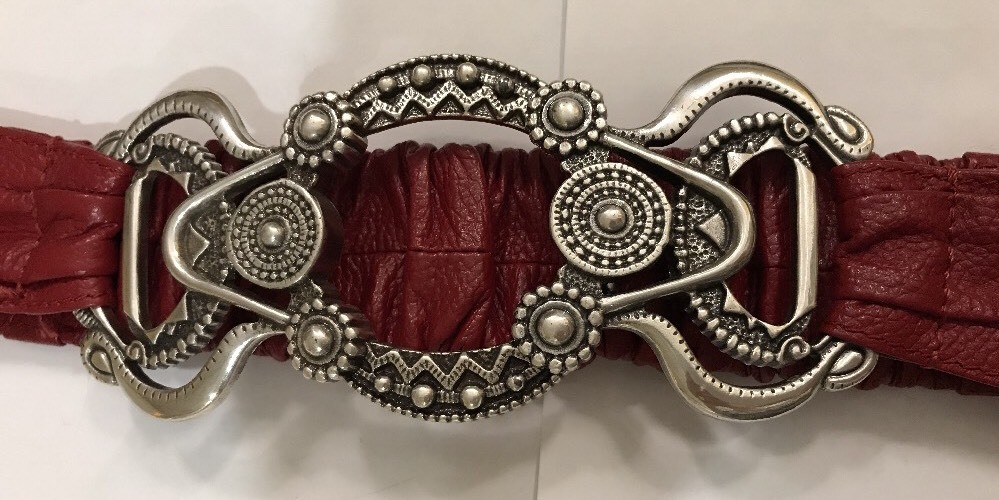 Red Leather Chico display picture 2