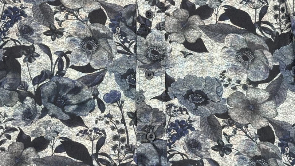 Fil Noir Men's Hidden Button Down Long Sleeve Flower Pattern Shirt Size 39 - Image 4 of 4