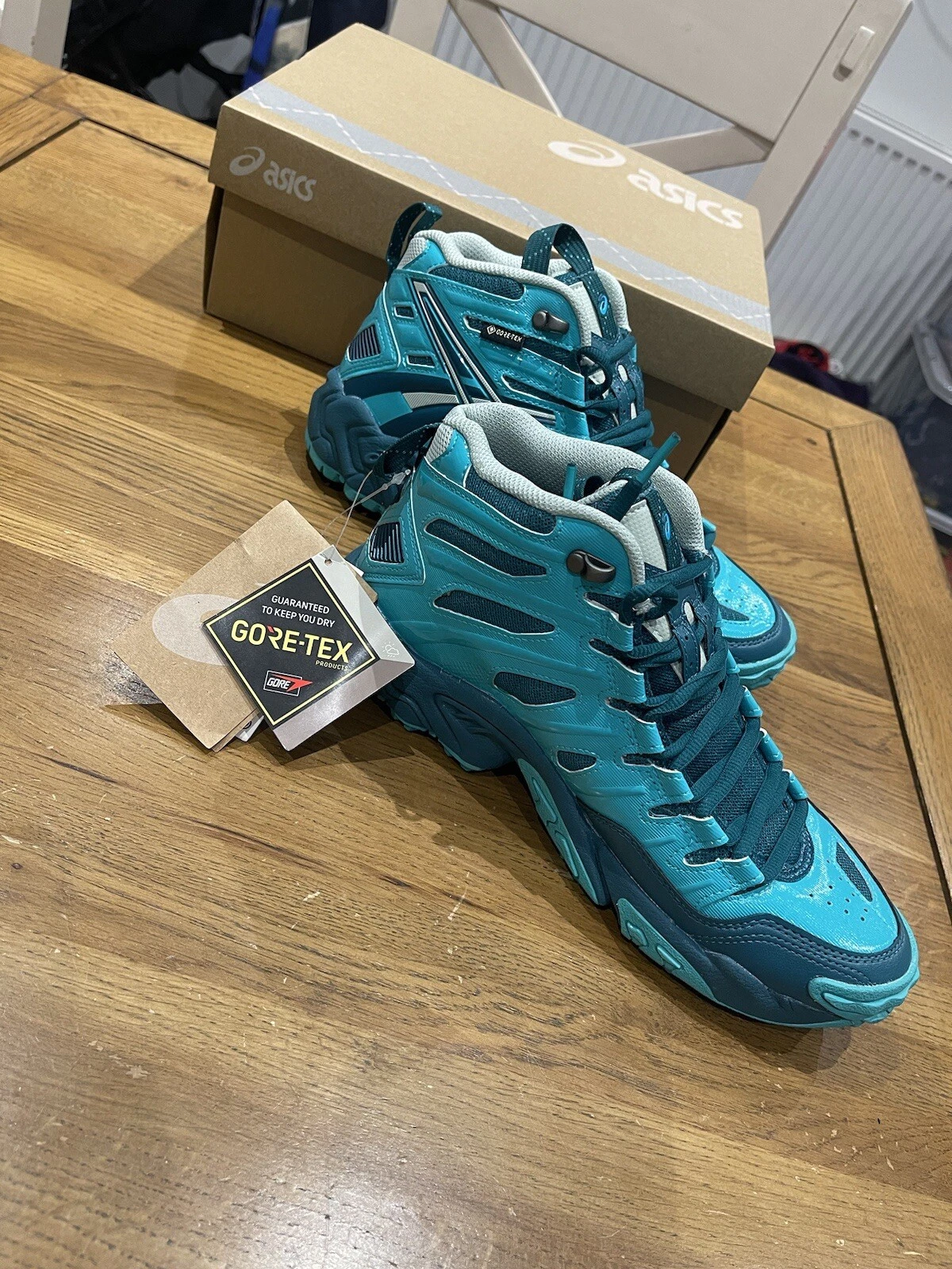 Asics HS3 S Gel Nandi SP V G TX Goretex vetro mare blu Uk6 nuovo con scatola