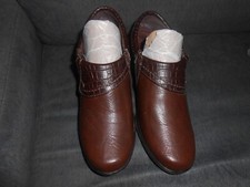 New Easy Street Women's Quality Side Zip Casual Shoe Brown Size 6M