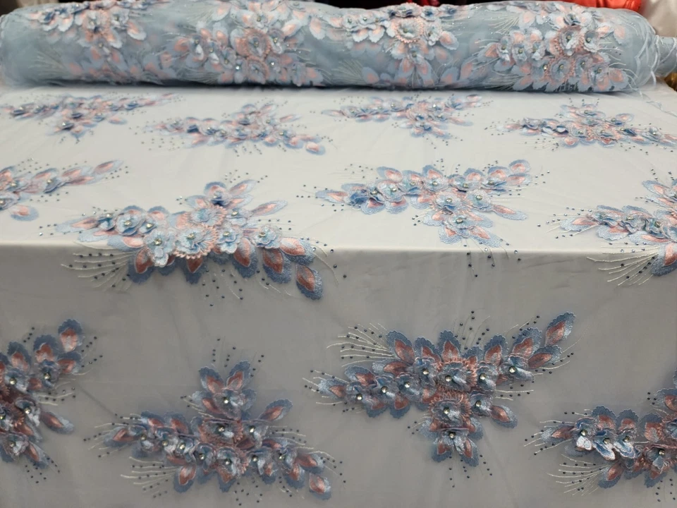 天蓝色 3d 蕾丝面料按码 3d 花卉水钻网眼舞会花边 — 第 4/4 张图片