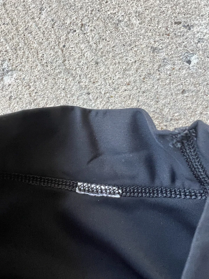 Protector contra erupciones negro de manga corta T & C Town And Country Surf de colección para hombre Foto 3 de 4