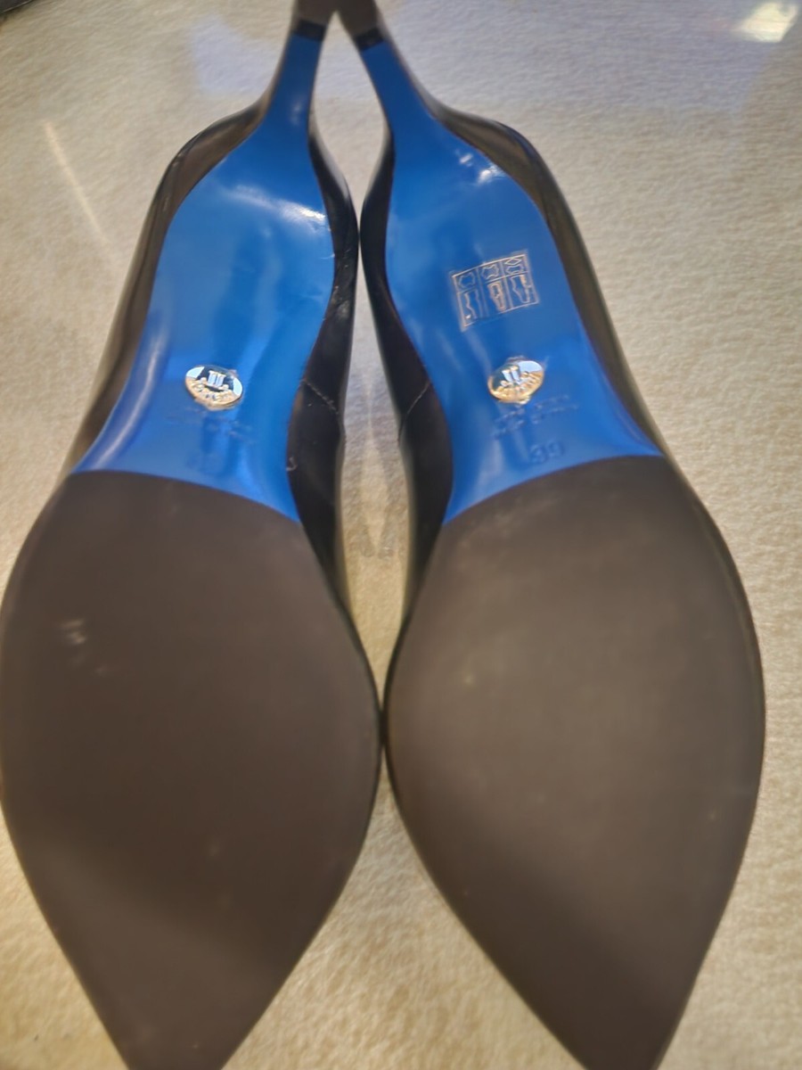 Loriblu Italian Designer Blue Bottom Heels w/ Scalloped Loriblu Italian Designer Blue Bottom Heels w/ Scalloped