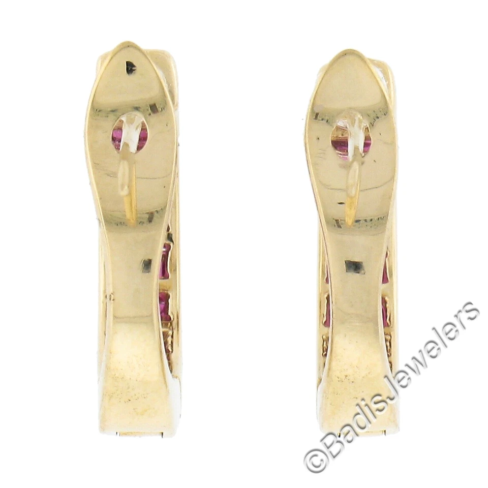 Conjunto de aretes tipo argolla Huggie de rubí corte escalón cuadrado de 1 ctw de oro amarillo sólido de 14 k Foto 3 de 4