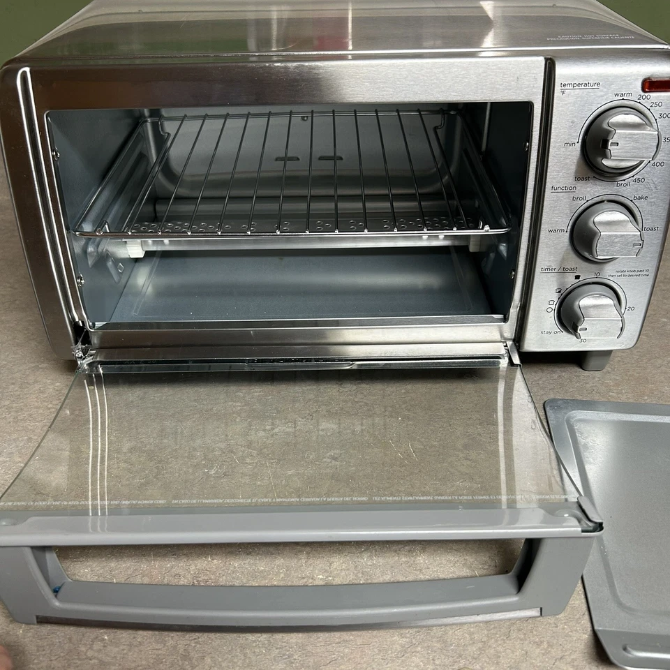Black & Decker TO1745SSG 4-Slice Natural Convection Toaster Oven Bake Broil Warm - Image 4 of 4