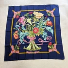 HERMES Carre 90 REGINA Her Majesty the Queen Navy silk Flower W/Care Tag Used
