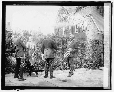 Washington DC 1920 Warren Harding Mrs Harding R B Creager F E Scobey handshake