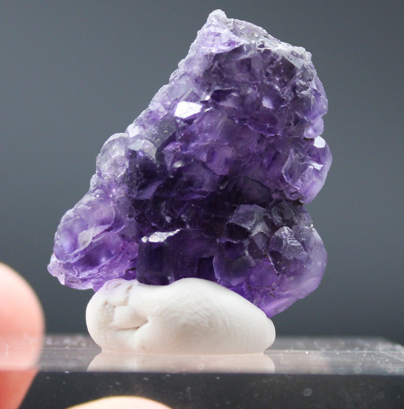 PURPLE Bubble 14.88 Grams FLUORITE VIDEO U.S.A Dealer Mineral Crystal Specimen