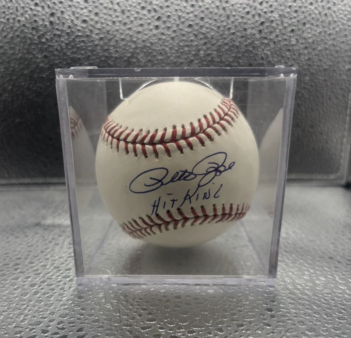Cincinnati Reds Pete Rose Original Autographed Baseball MLB Balls