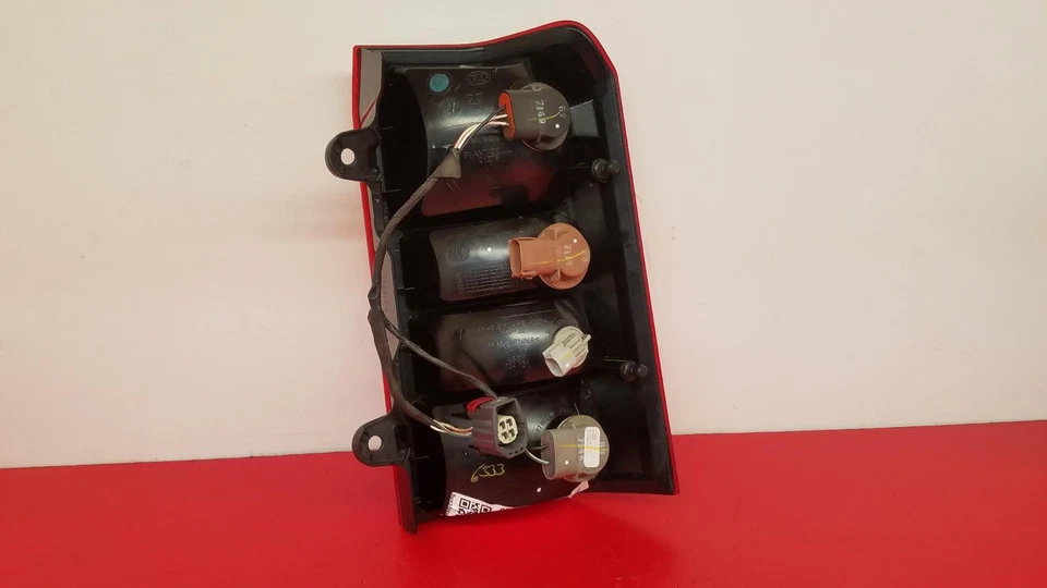 Jeep Patriot 2008 5 puertas Estate N/S luz trasera luz de pasajero 05116241Ai Foto 4 de 4