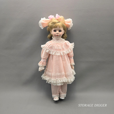 Vintage Seymour Mann MCMXCII Connoisseur Collection Porcelain Doll 18'' Tall