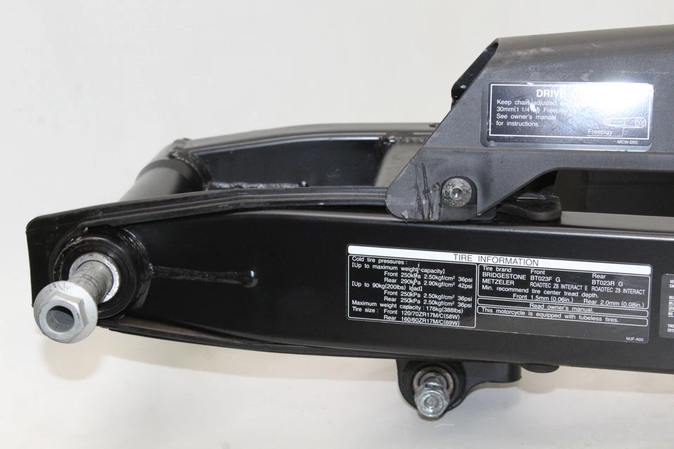 Brazo basculante trasero suspensión trasera ABS Honda Ctx700nd 2014-17 OEM Foto 2 de 4