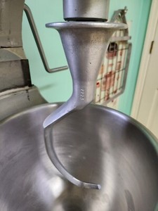 Hobart A2012E 12 Qt. Reducer Aluminum "E" Dough Hook for A200 Mixer - RARE - EUC