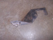 Chevrolet 250 -292 Carburetor Carb Base Bracket Holder Mount W Clip