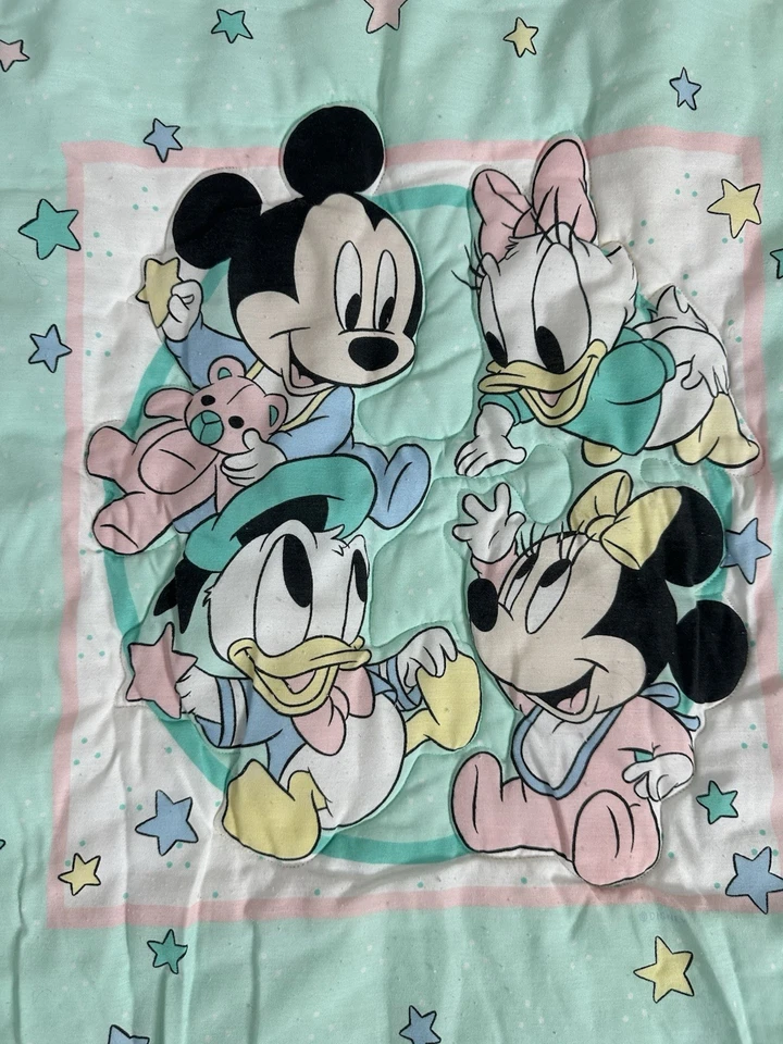 Manta Cuna Acolchada Bebé Dundee Disney De Colección Minnie Mickey Mouse Donald Daisy Foto 2 de 4
