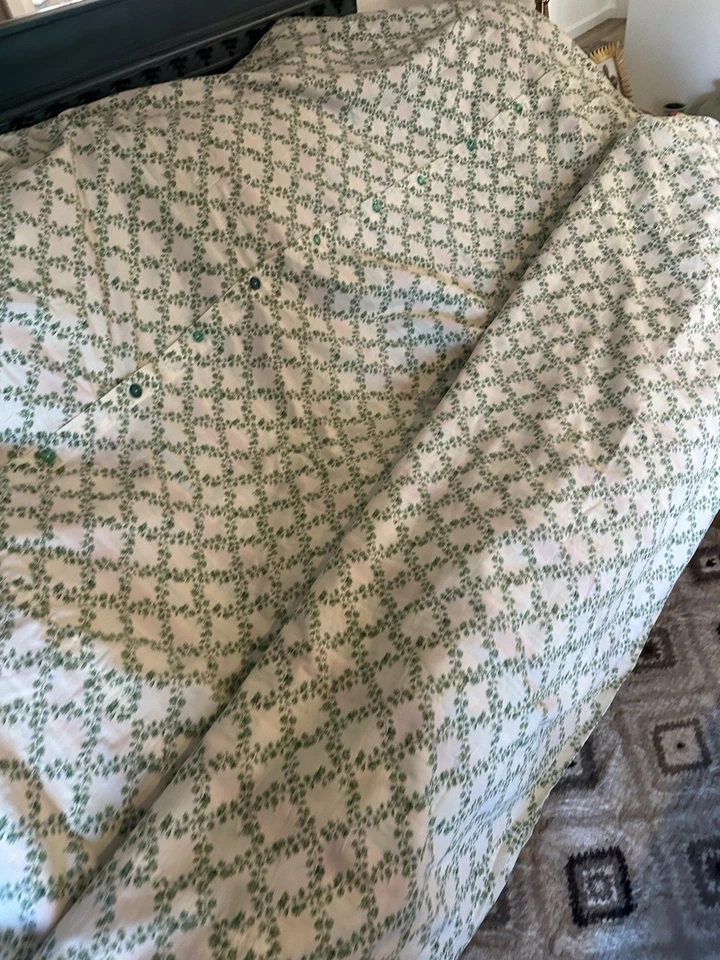 VTG Beautiful Duvet Handmade Green Vines On 1 Side/Stripes On The Other 84x84 - Image 4 of 4