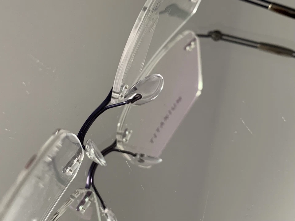 SILHOUETTE 5521 RIMLESS GLASSES FRAME, READ FULL DETAILS, EXCELLENT CONDITION - Image 3 of 4