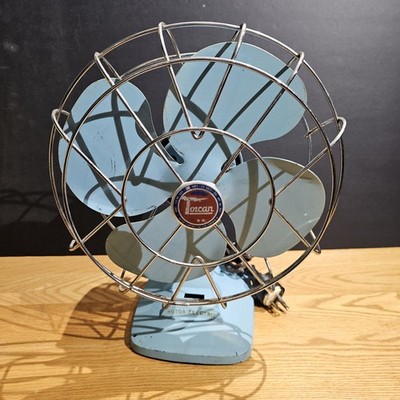 Vintage TORCAN 4 Blade Desktop Table Fan - Canada - Model 1036 MD - FOR PARTS