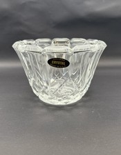 Vintage 24 Lead Crystal Bowl USA Scalloped Rim Cut Glass Starburst Base