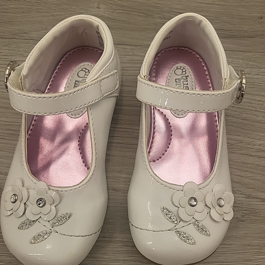 Buster Brown Maddie White Mary Jane Toddler Size 7 Rhinestone 