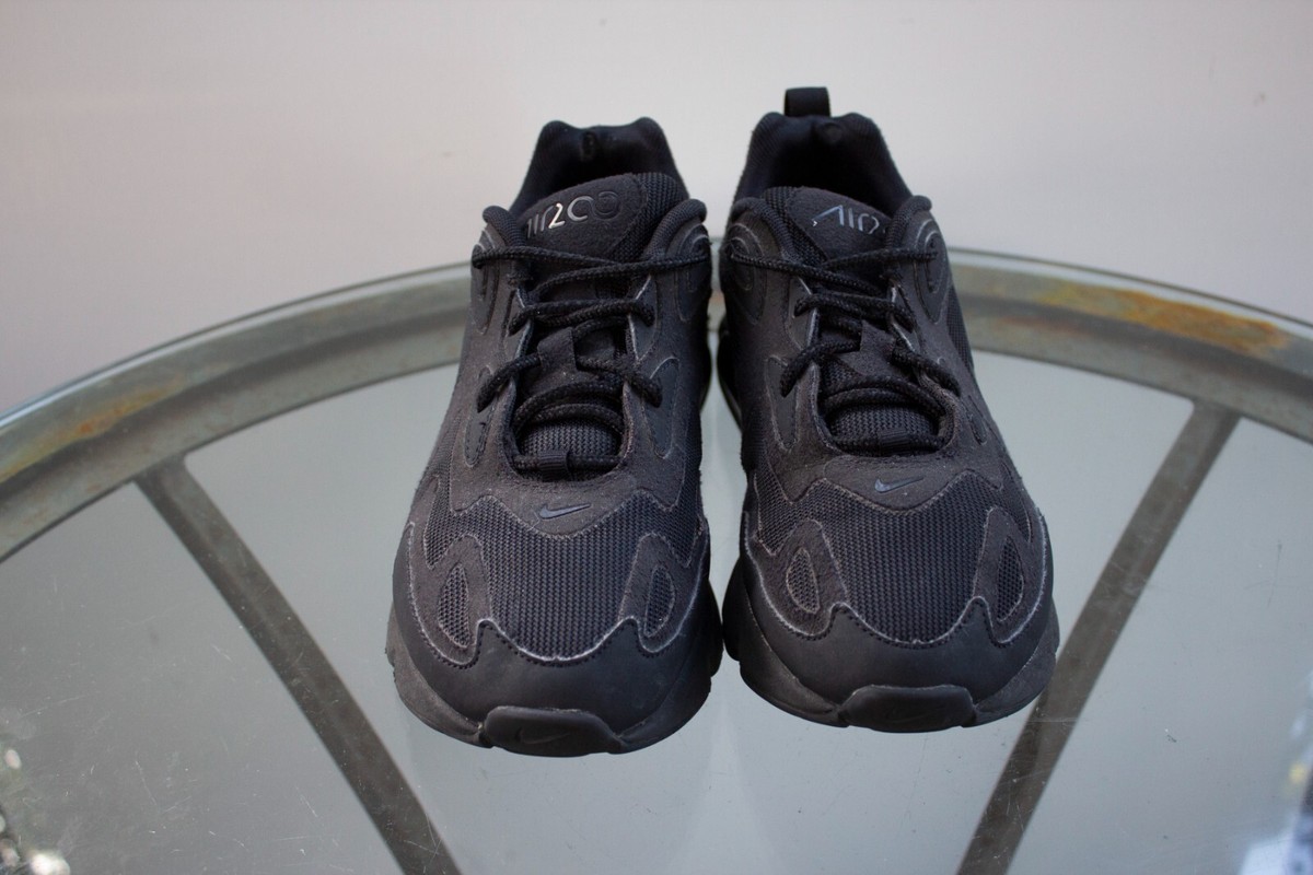 Nike Mens Air Max 200 AQ2568-003 Triple Black Running Shoes