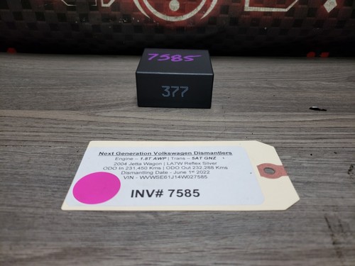 2000 - 2010 Volkswagen Intermittent Windshield Wiper Control Pulse Speed Relay - Picture 2 of 12