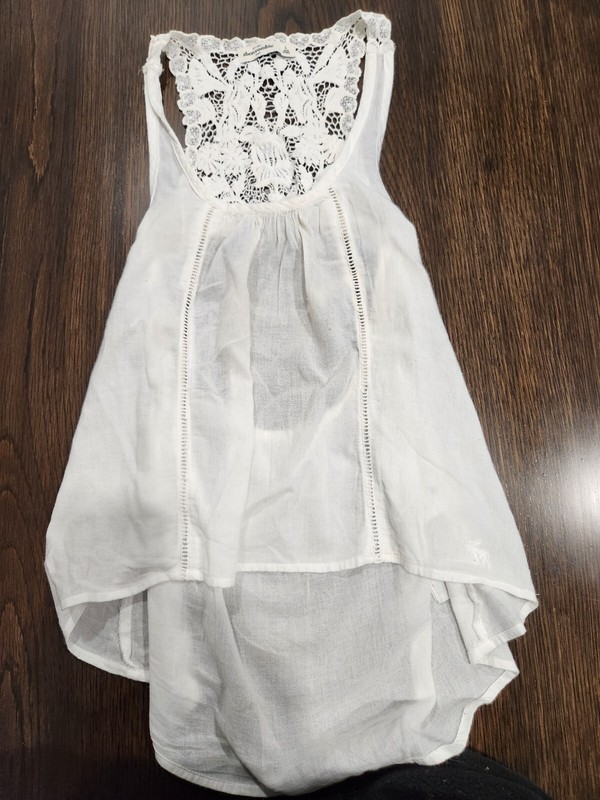 Abercrombie Top Large Kids -  Beautiful