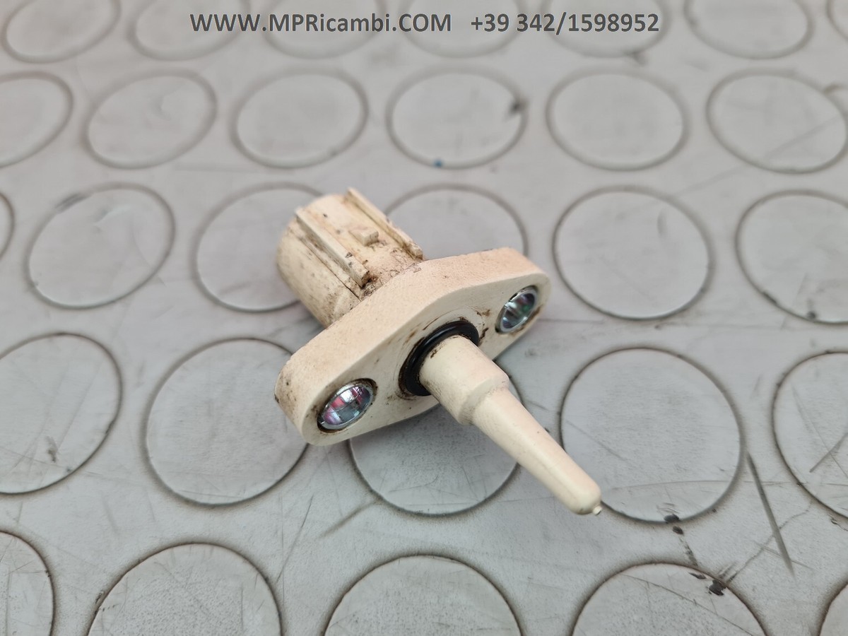 【 sige  】 TEMPERATURE IAT AIR SENSOR 37880-P05-A00 HONDA CRF 450 2009