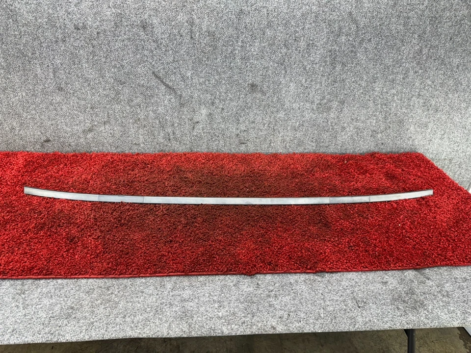 Juego de molduras de riel de techo lateral izquierdo y derecho BMW 99-05 E46 sedán OEM 106K Foto 2 de 4