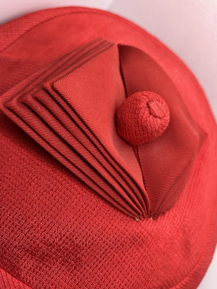 I MAGNIN & CO Vintage 1940's RED PANCAKE Hat Ribbon trim inside needs stitches - Image 4 of 4