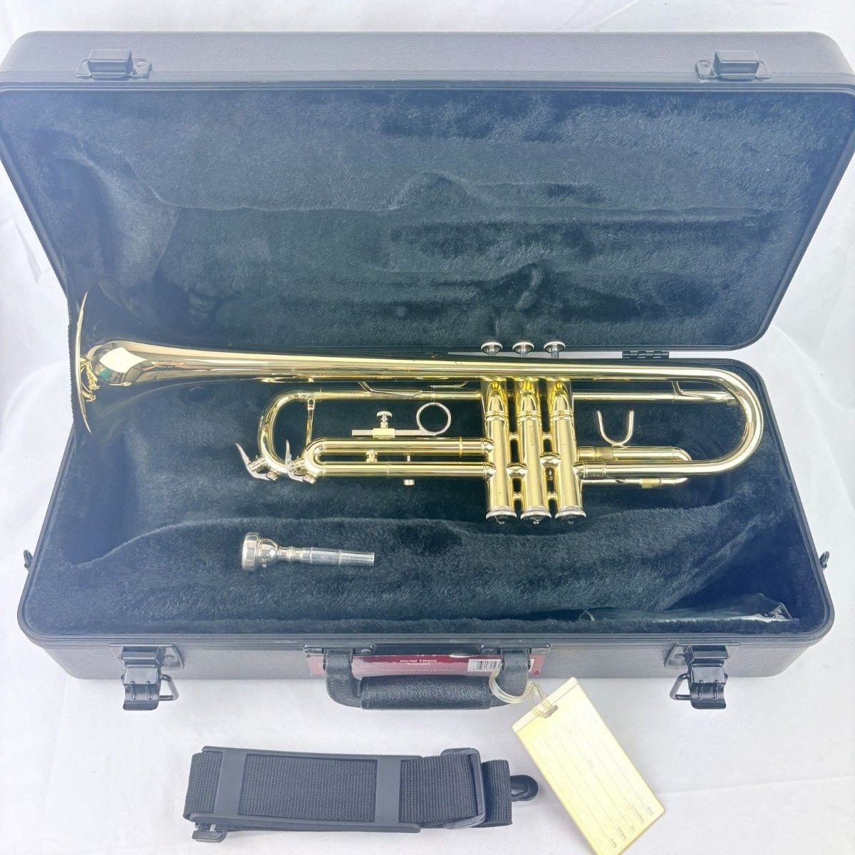 Vincent Bach TR600 Trumpet 7C Wind Instrument with Case