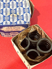 Nos Stanpart 107492 Triumph Tr2 Tr3 Set Of 4 Outer Valve Springs Oem Org Nos Stanpart 107492 Triumph Tr2 Tr3 Set Of 4 Outer Valve Springs Oem Org