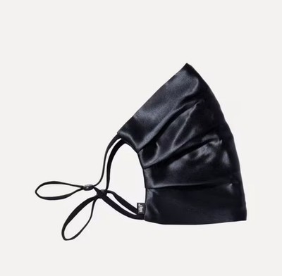 Neu im Karton Slip wiederverwendbare Seidengesichtsbedeckung in Schwarz 