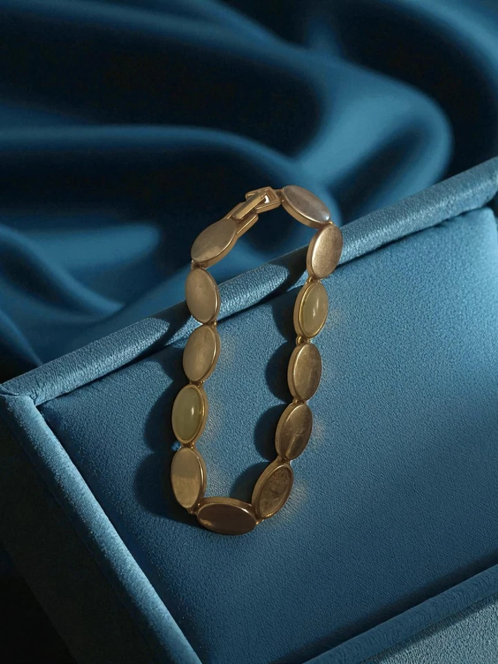 Bracelet vintage doré maillons ovales rétro métal doré accessoire mode - Photo 1/1
