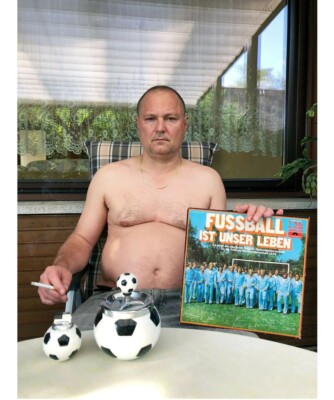Juergen Teller - Self-portrait, Fußball ist unser leben, Bubenreuth, 2019