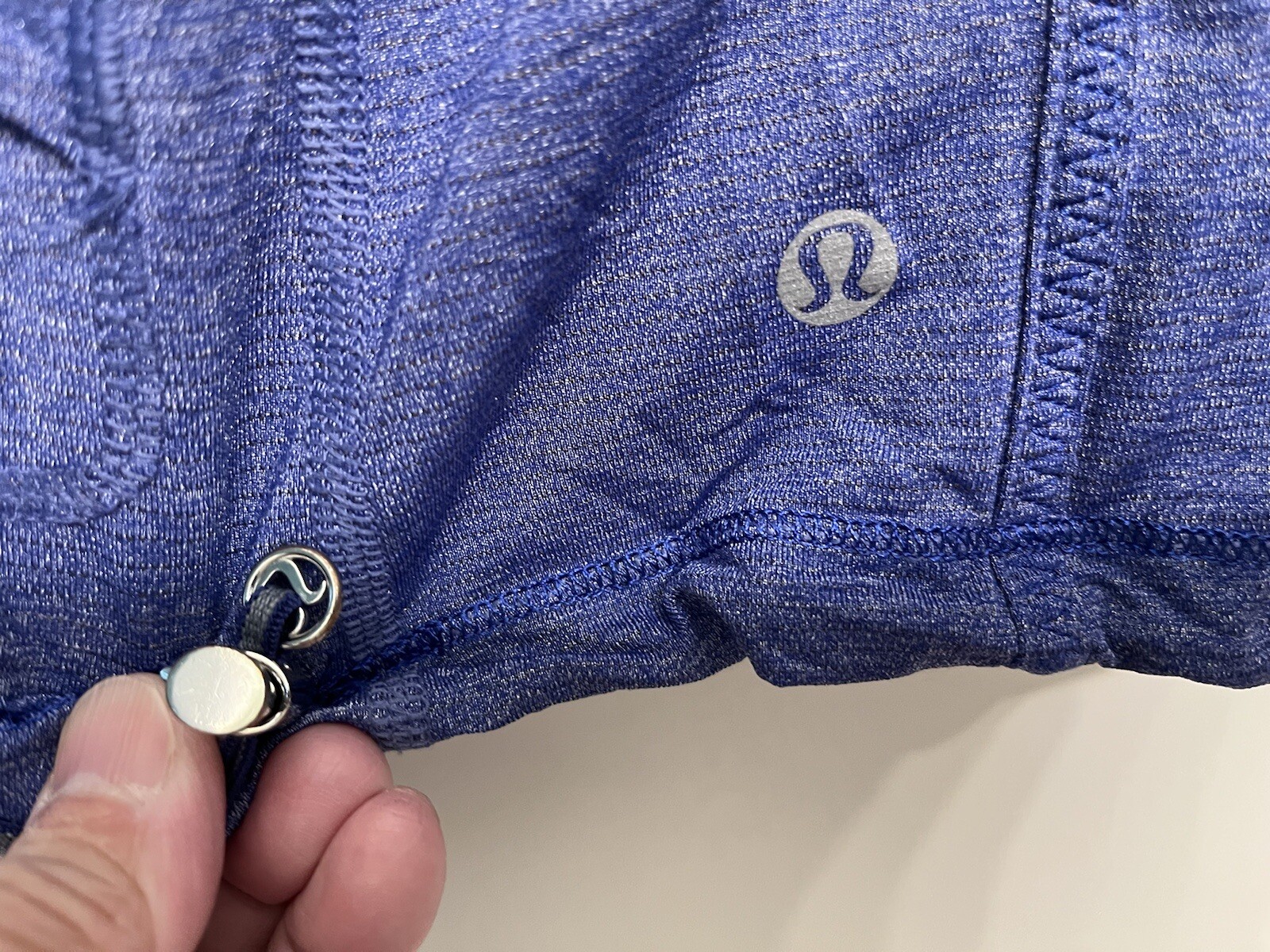 LULULEMON LUON LOGO UNIQUE COMFORTABLE PLEATS DESIGN … - Gem