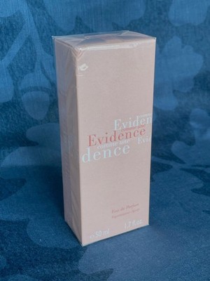 Yves Rocher Comme une Evidence Eau de Parfum Spray 50ml in Folie