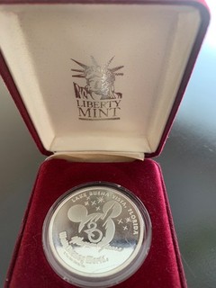 Liberty Mint Walt Disney World 20 Magical Years 1 oz .999 Silver Proof
