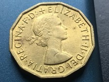 1967 Elizabeth II  British Threepenny  3d
