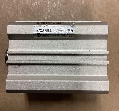 SMC 20-CDQ2B32-30D / 20CDQ2B3230D B67