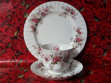 ROYAL ALBERT Lavender Rose 3tlg. Sammelgedeck Sammeltasse Bone China England